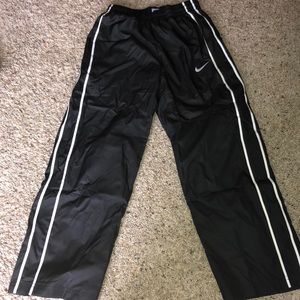 nike windbreaker pants